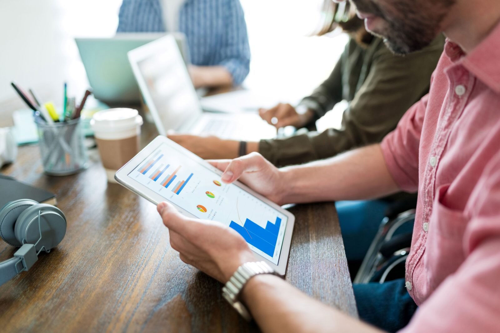 Ready to Scale? Here’s Why a Business Growth Agency Might Be Your Secret Weapon