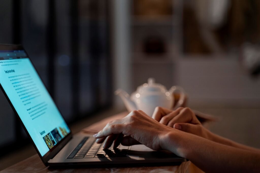 Conversion Copywriting Secrets: How to Write Words That Sell