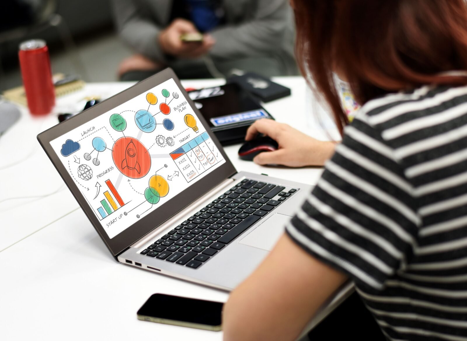 Perceived Value in E-commerce: Tips for Standing Out in a Crowded Market