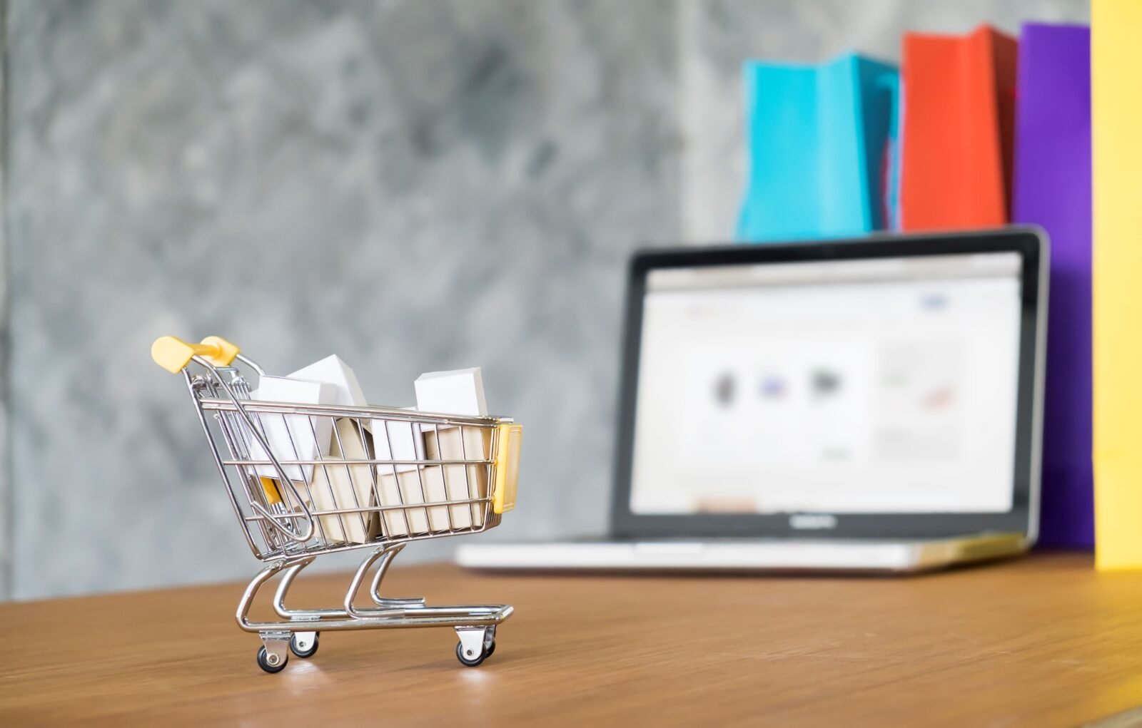 7 Subtle Ways to Create Urgency in E-commerce Without Coming Off as Pushy
